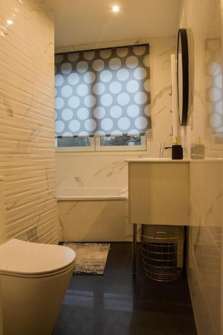 Aux Portes de Saint Omer : Maison chaleureuse Wizernes Extérieur photo
